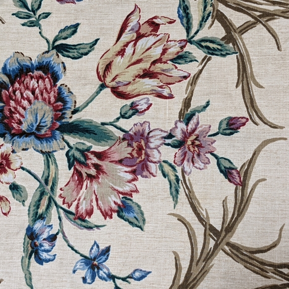 *SOLD* Vtg fabric Ramm 'Alfriston' 4yds. New w/ samples! - Picture 6 of 9